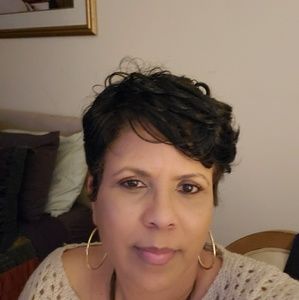 Meet your Posher, Sheila